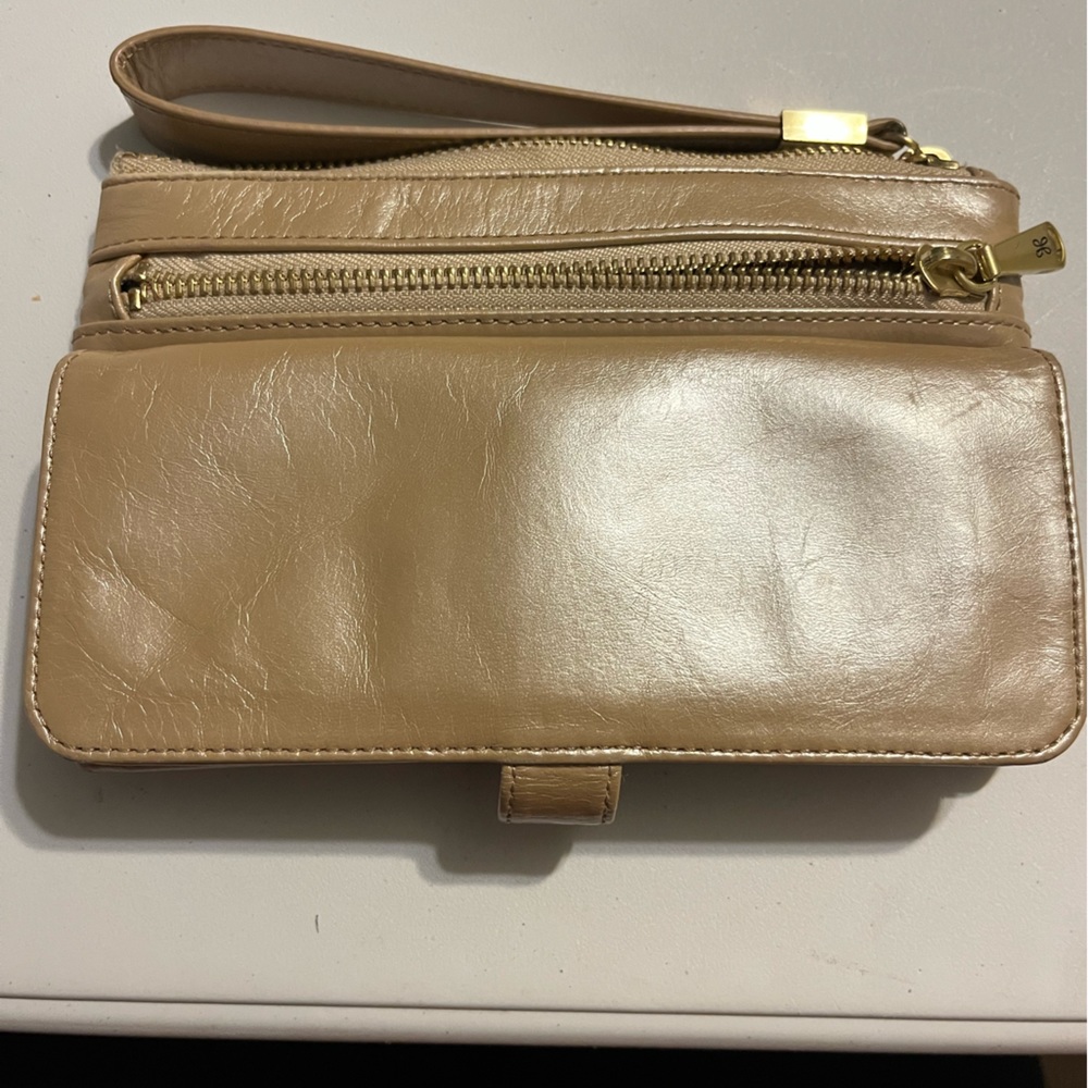 HOBO Roam metallic leather wristlet wallet